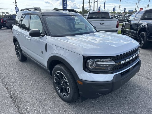 New 2026 Ford Bronco Sport Outer Banks AWD/4WD image 3