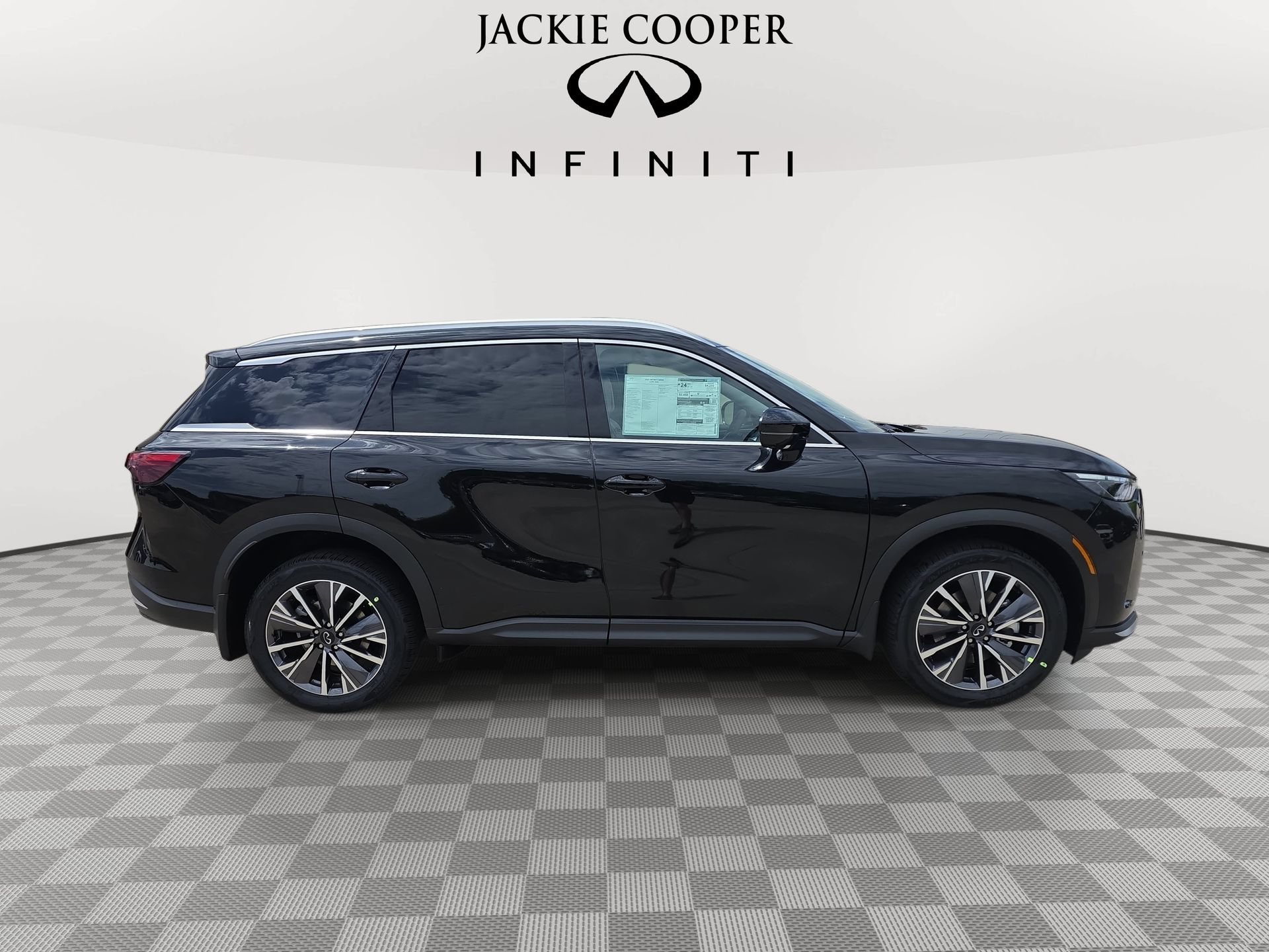New 2027 INFINITI QX60 Luxe w/ Cargo Package AWD/4WD image 4