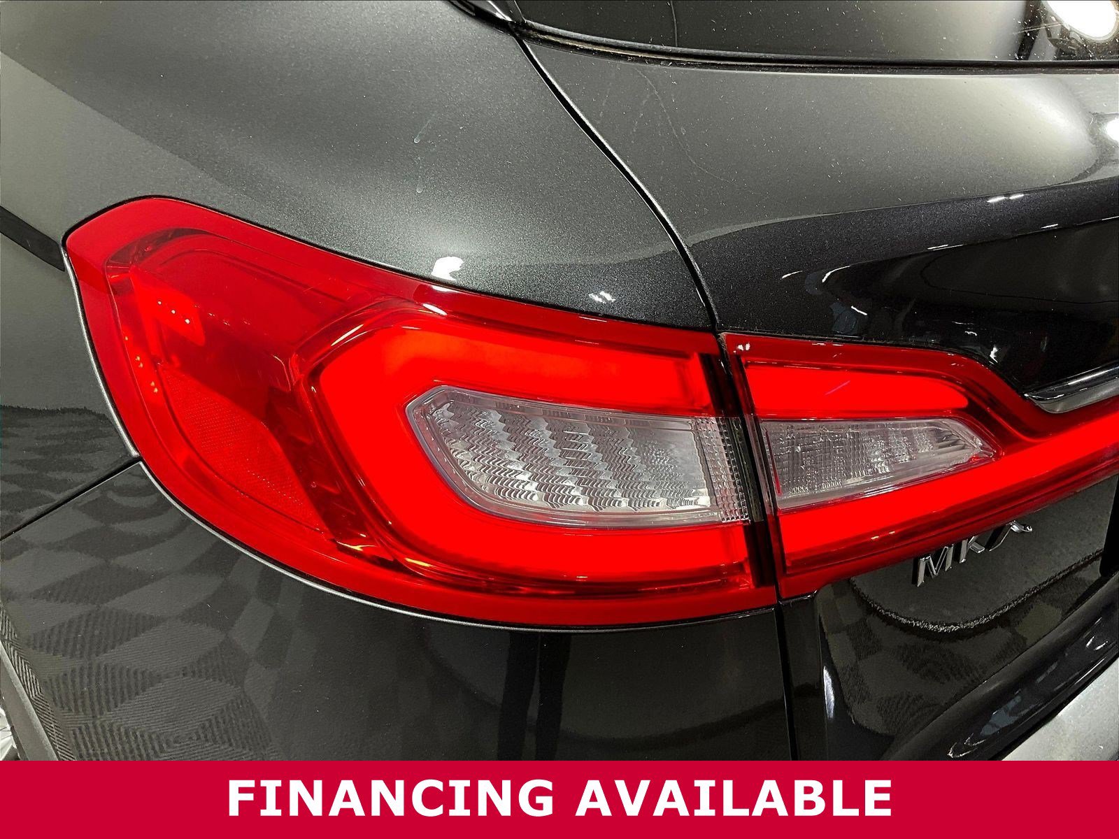 Used 2018 Lincoln MKX Select w/ Select Plus Package AWD/4WD image 23