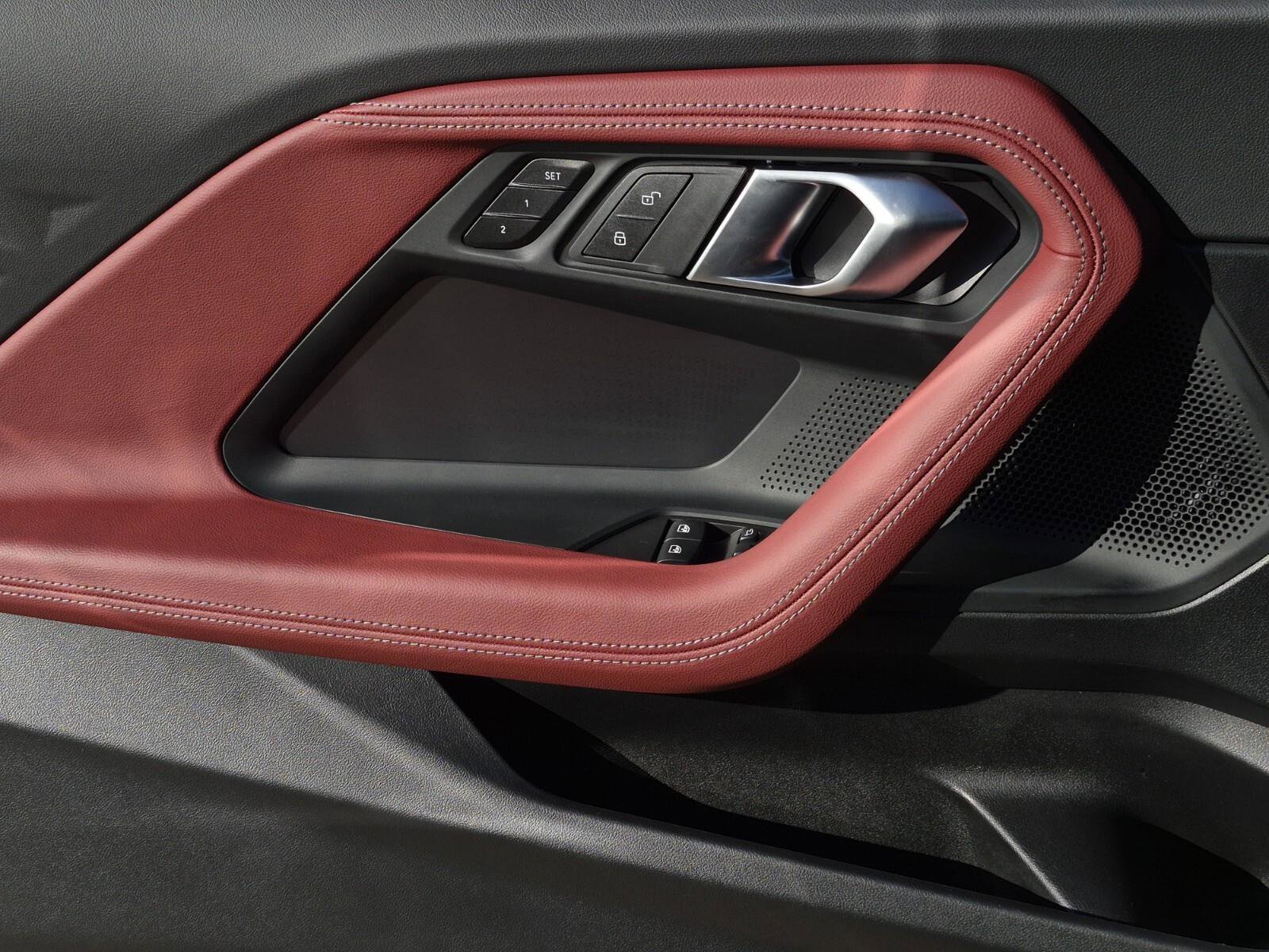 Certified 2025 BMW 230i 230i w/ Convenience Package image 24