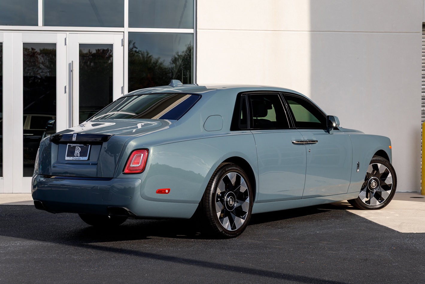 Certified 2023 Rolls-Royce Phantom Sedan w/ The Phantom Package image 16