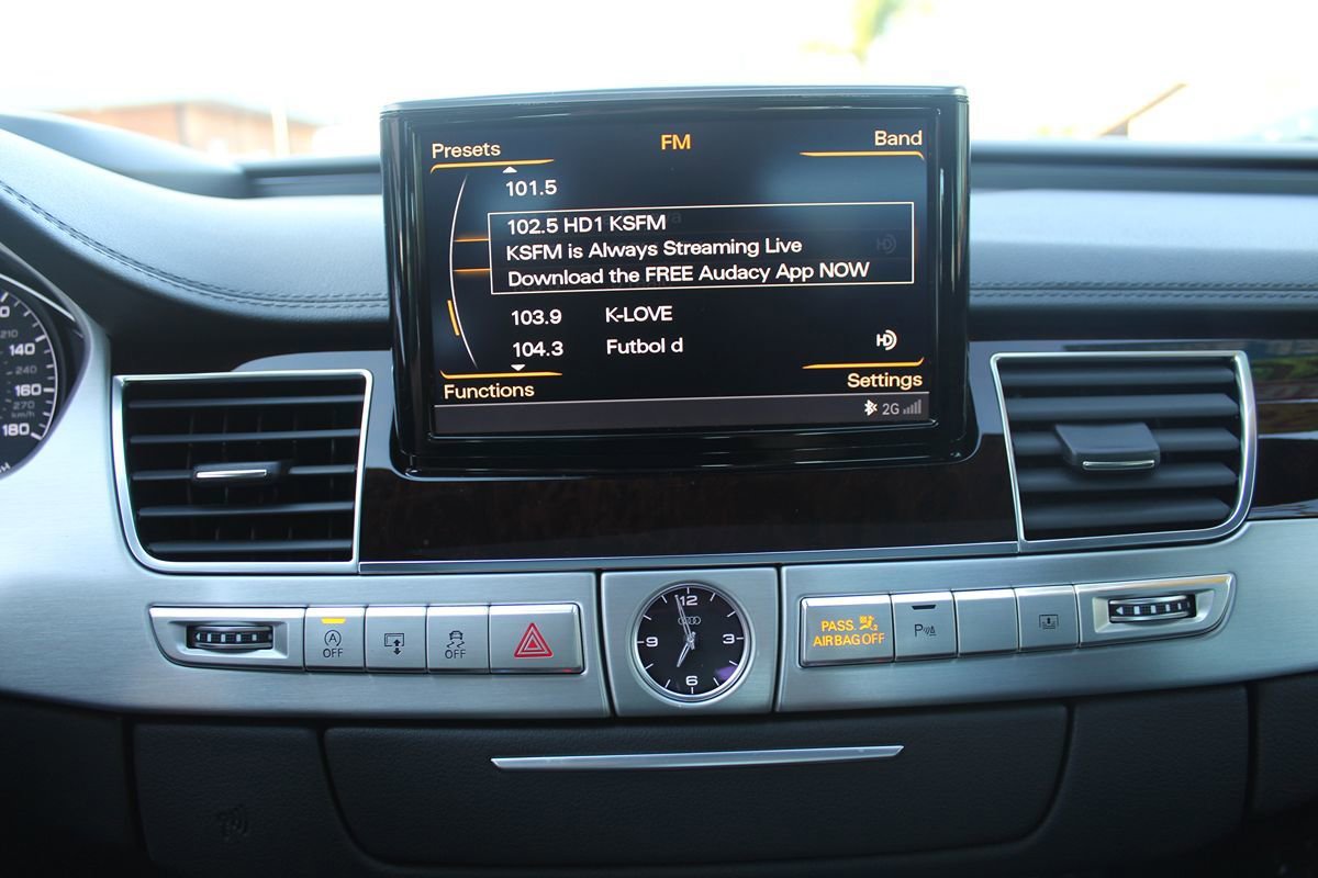 Used 2015 Audi A8 3.0T w/ Premium Package AWD/4WD image 30