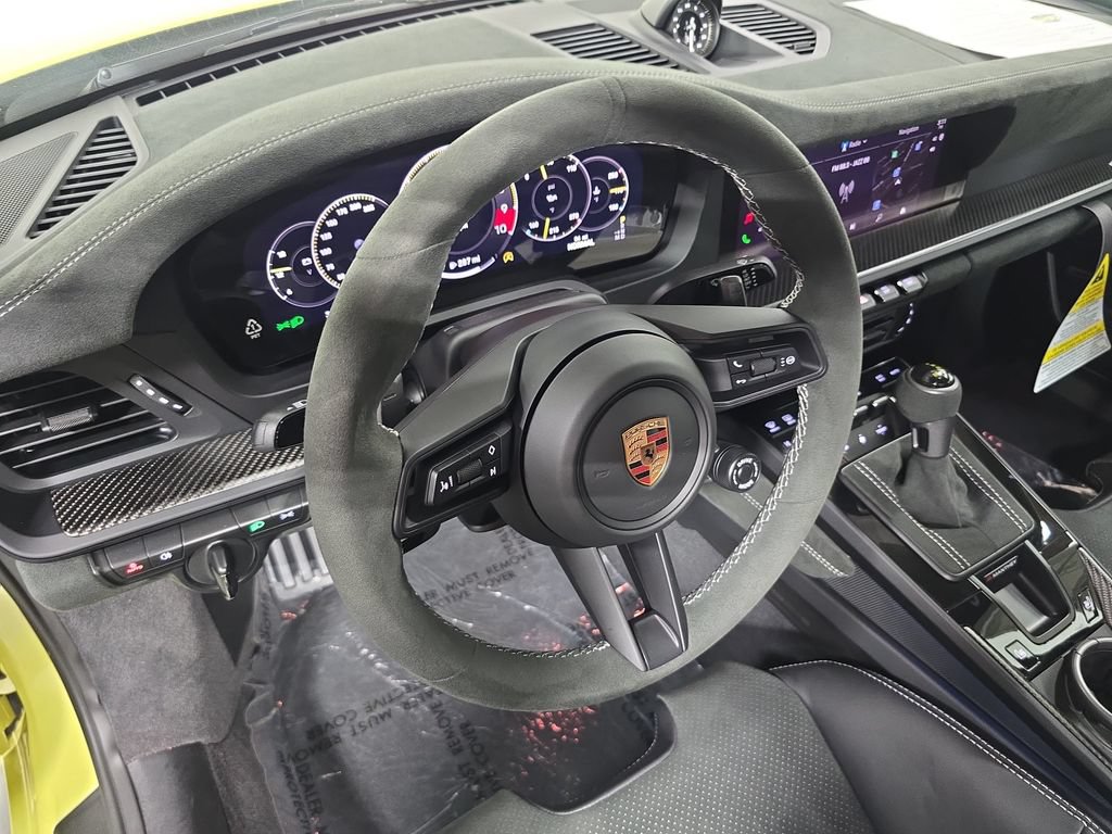 New 2026 Porsche 911 GT3 RWD image 4