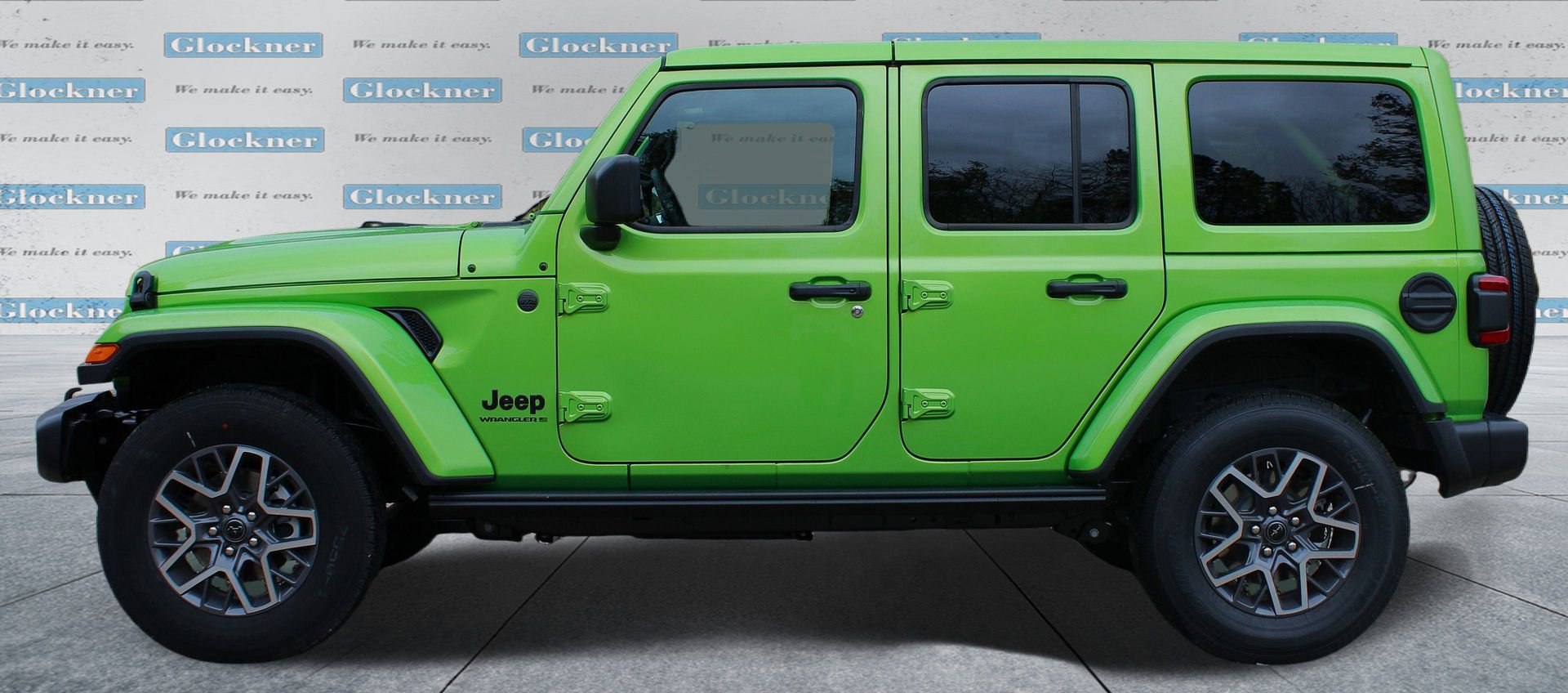 New 2026 Jeep Wrangler Unlimited Sahara w/ Technology Group image 9