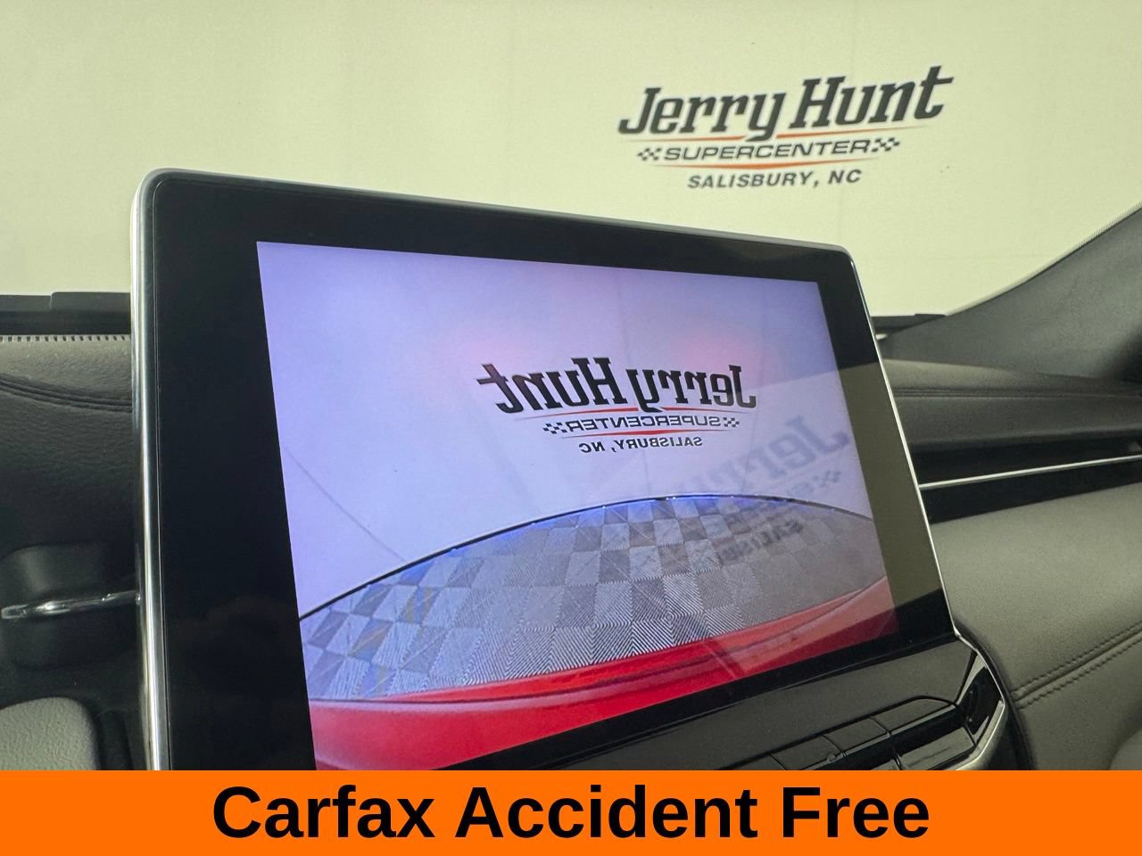 Used 2025 Jeep Compass Limited AWD/4WD image 3
