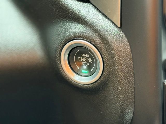 Used 2020 Chevrolet Silverado 1500 RST w/ All-Star Edition image 15