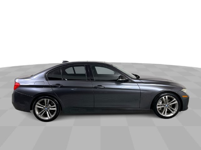 Used 2014 BMW 335i Sedan RWD image 9
