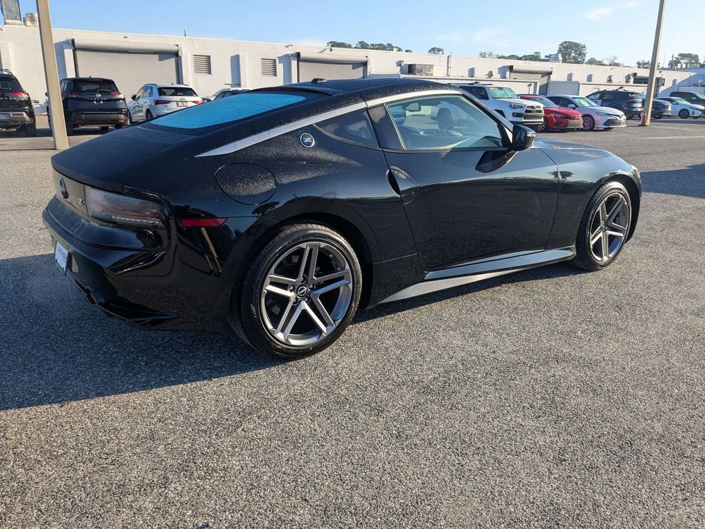 Used 2024 Nissan Z Sport w/ Floor Mat Package image 4