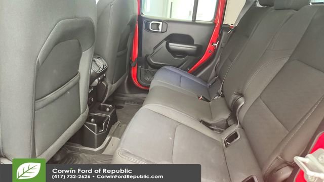 Used 2021 Jeep Gladiator Willys image 21