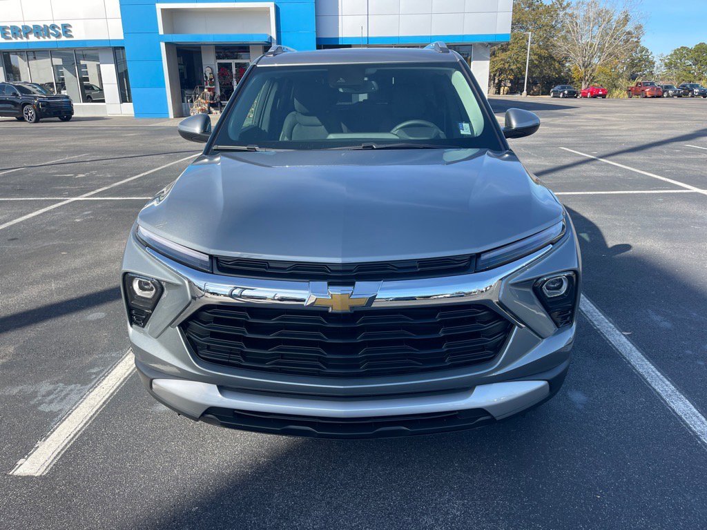 New 2026 Chevrolet TrailBlazer LT w/ Convenience Package image 2