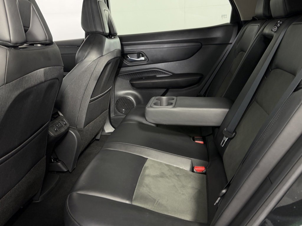 Used 2023 Nissan Ariya AWD image 26