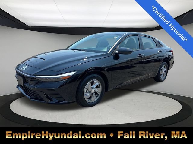 Used 2025 Hyundai Elantra SE FWD image 1