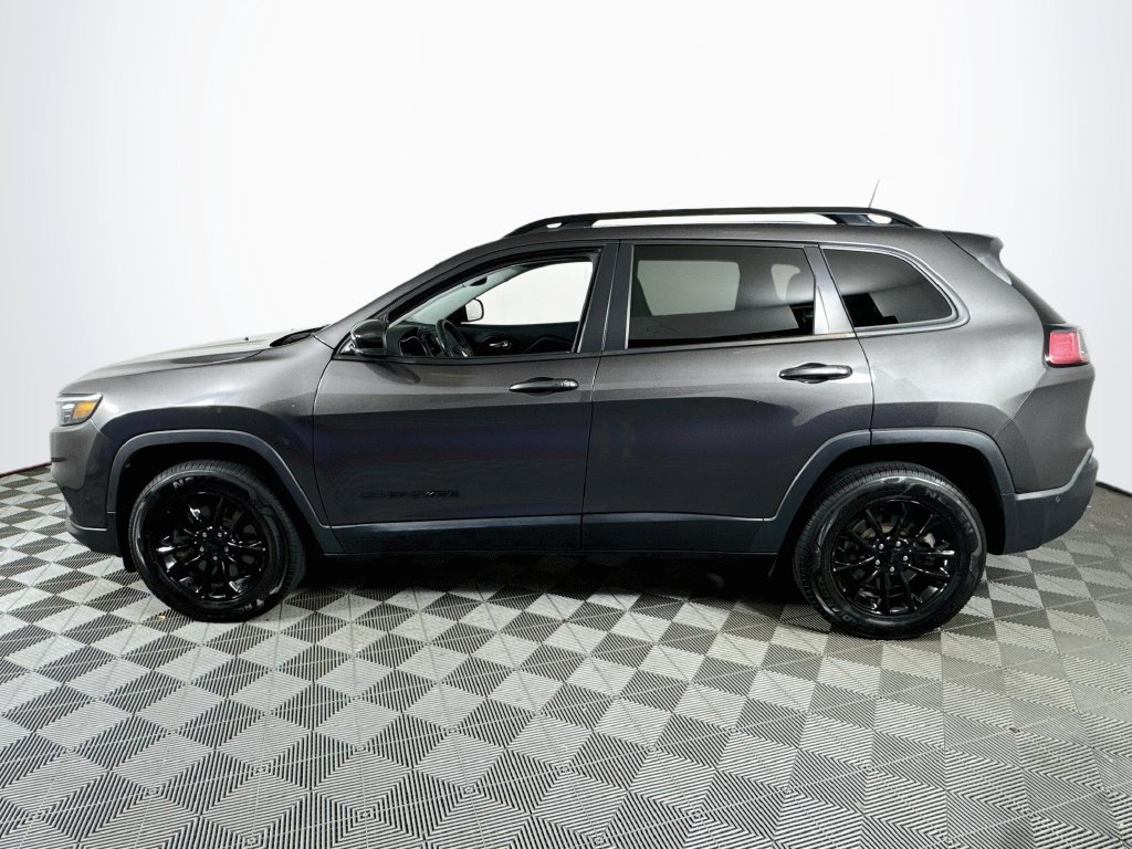 Used 2023 Jeep Cherokee Altitude Lux w/ Lux Elite Package AWD/4WD image 4