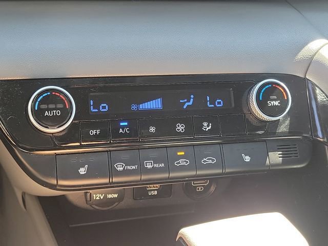 Certified 2023 Hyundai Elantra Blue FWD image 10