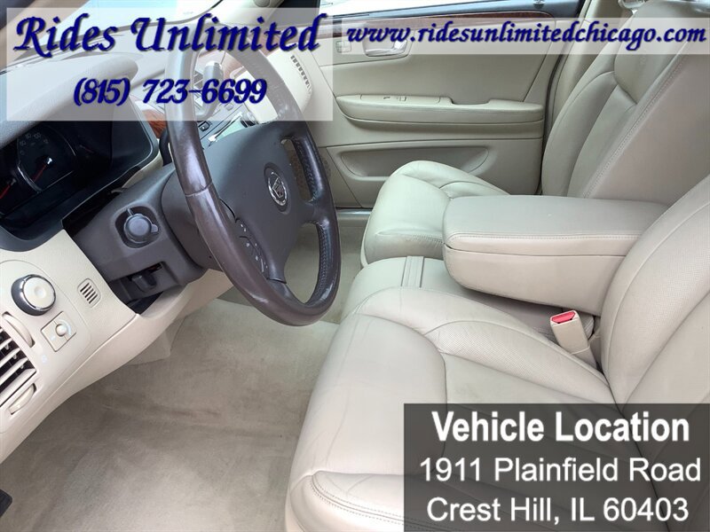 Used 2007 Cadillac DTS Luxury I w/ Trunk Convenience Package FWD image 13