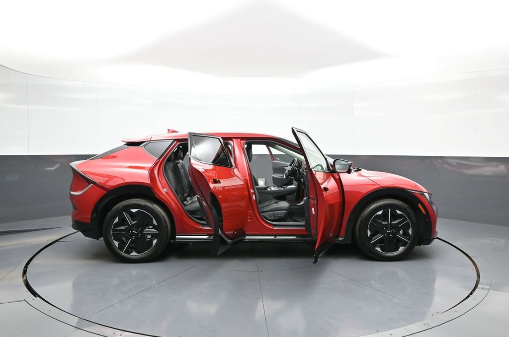 New 2025 Kia EV6 Wind image 41