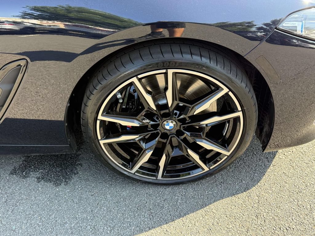 Used 2025 BMW M850i xDrive AWD/4WD image 12