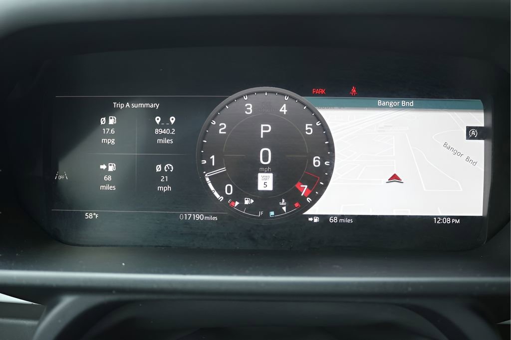 Used 2025 Land Rover Defender 110 S AWD/4WD image 29