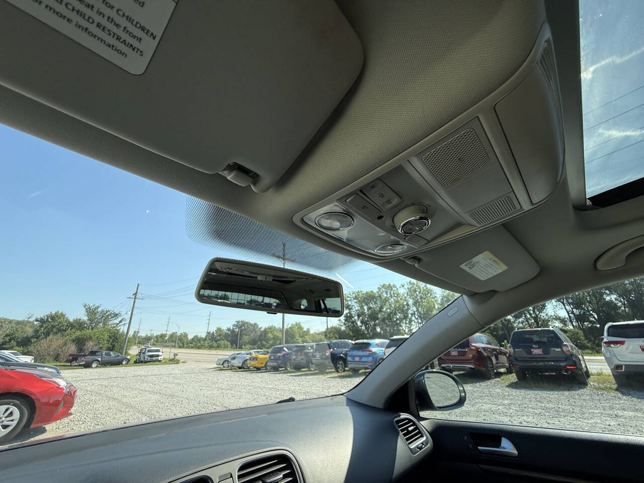 Used 2014 Volkswagen Jetta SE FWD image 27