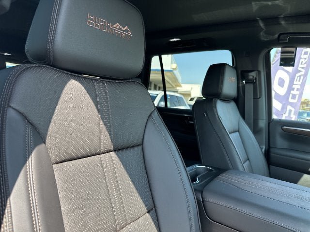 New 2026 Chevrolet Tahoe High Country AWD/4WD image 34