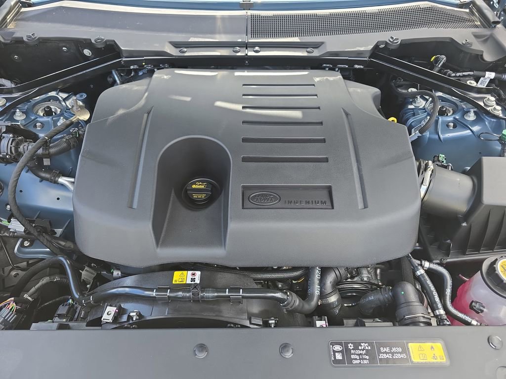New 2026 Land Rover Defender 110 X-Dynamic SE AWD/4WD image 31
