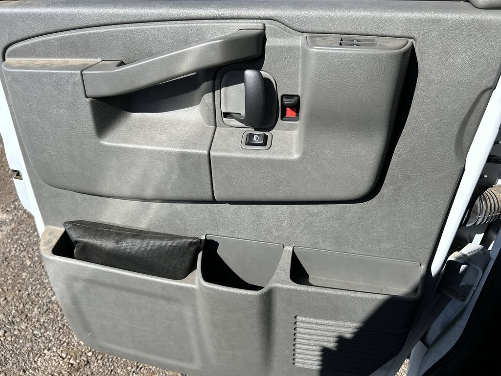 New 2025 GMC Savana 3500 w/ Power Convenience Package RWD image 21