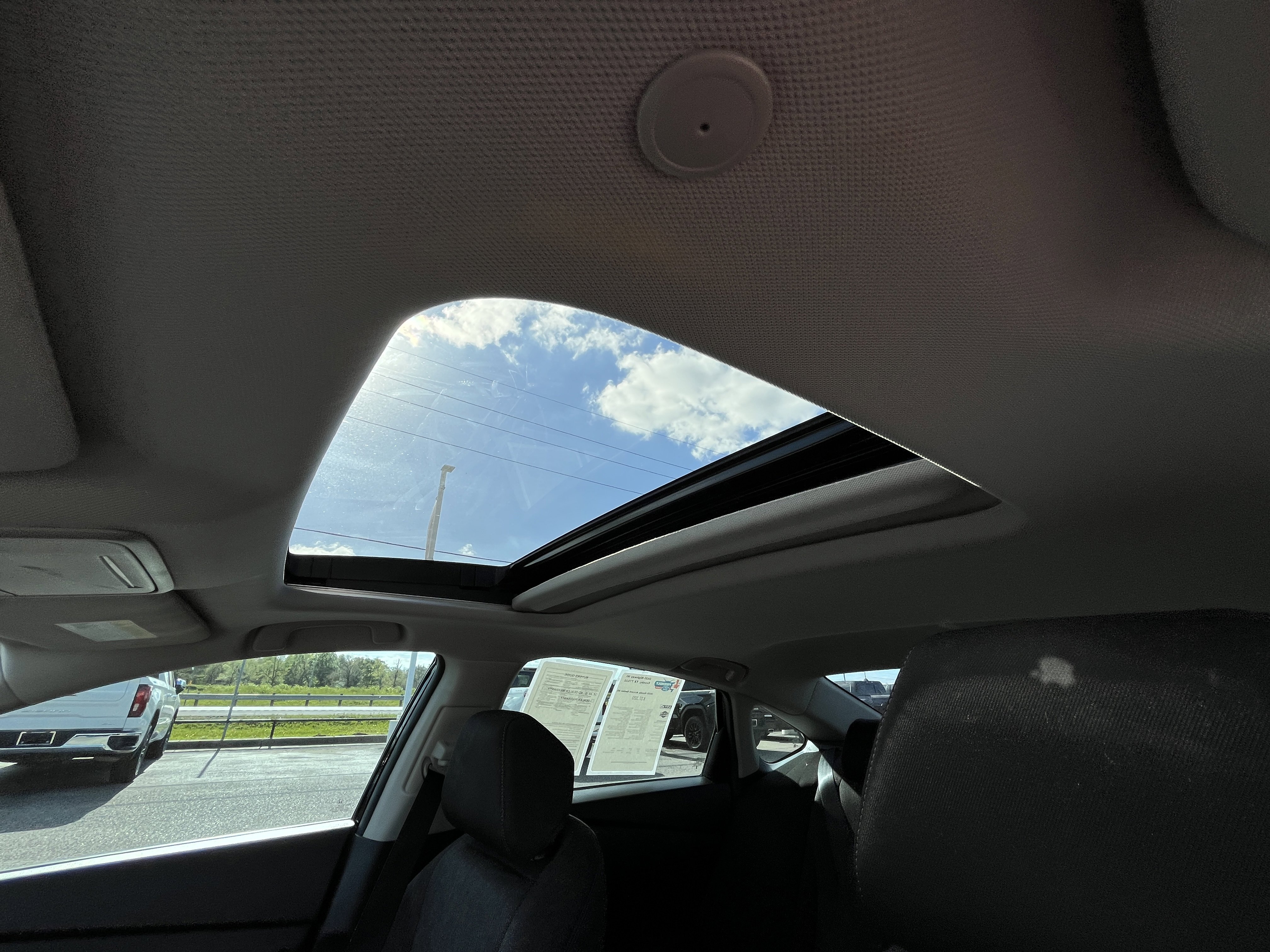 Used 2025 Honda Accord SE image 28