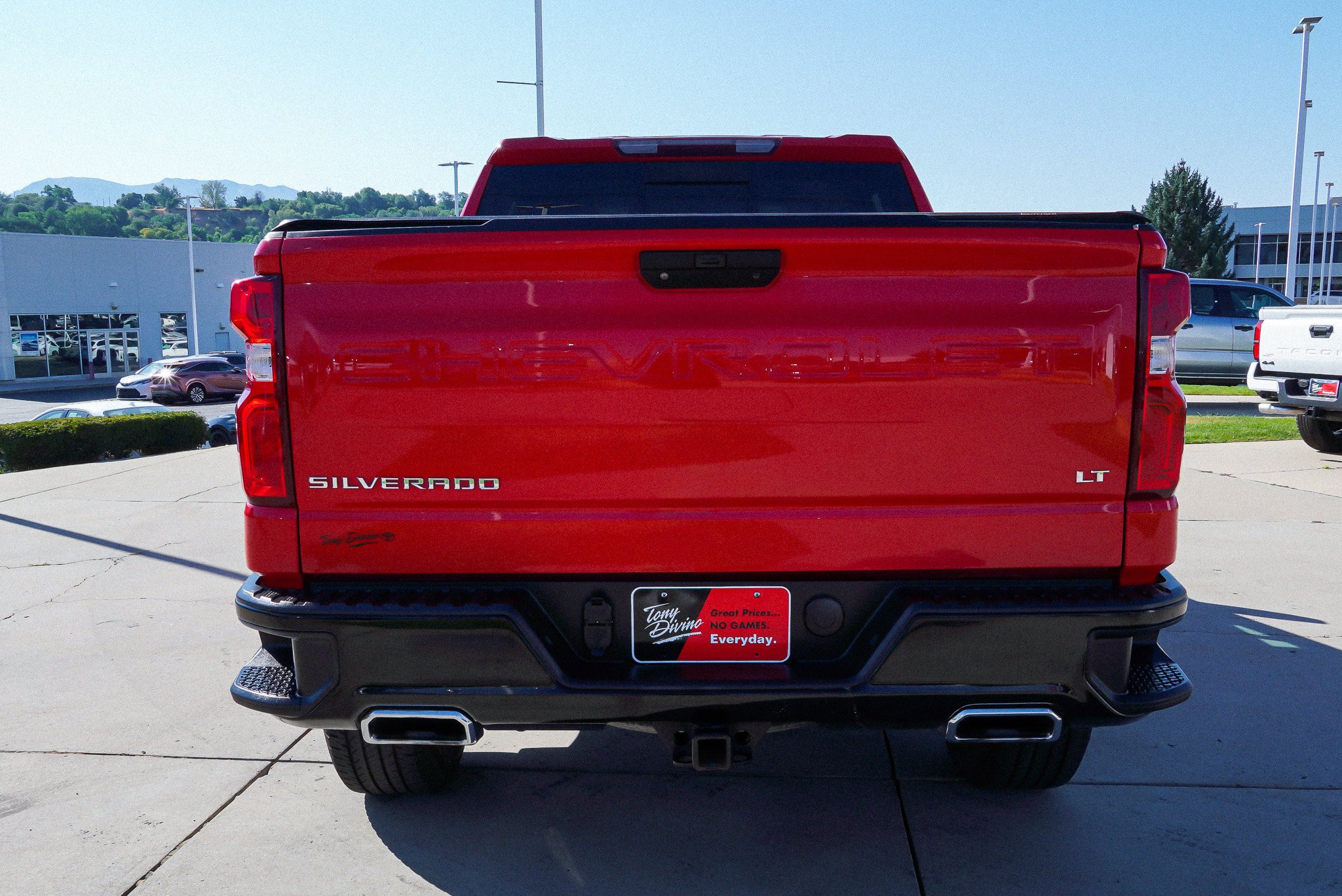 Used 2020 Chevrolet Silverado 1500 LT Trail Boss AWD/4WD image 7