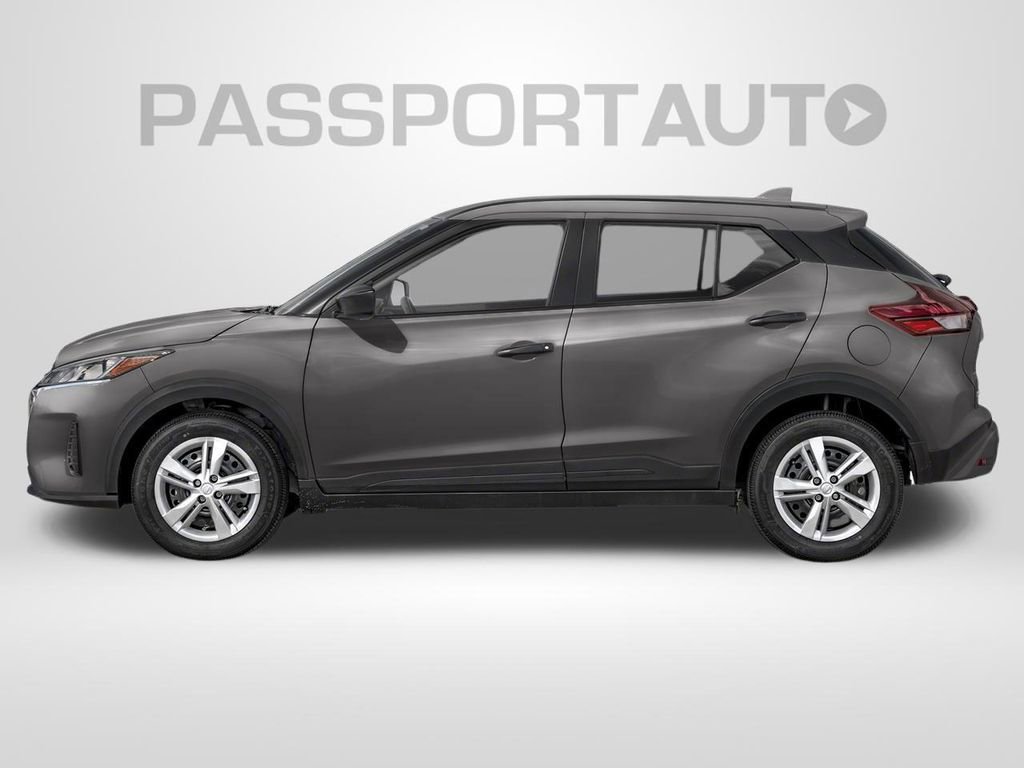 Used 2023 Nissan Kicks S FWD image 6
