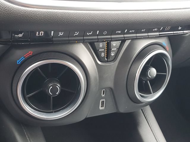Certified 2021 Chevrolet Blazer LT FWD image 27