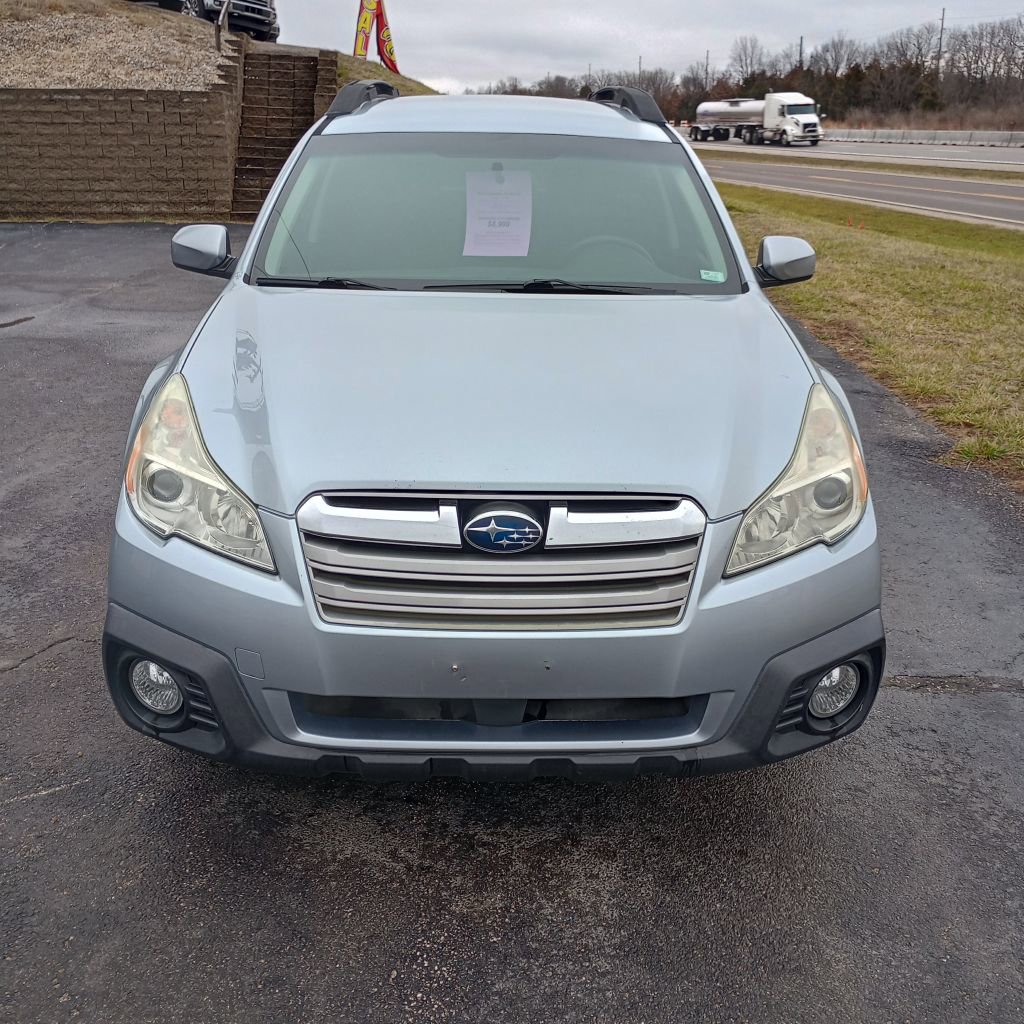 Used 2014 Subaru Outback 2.5i Premium image 8