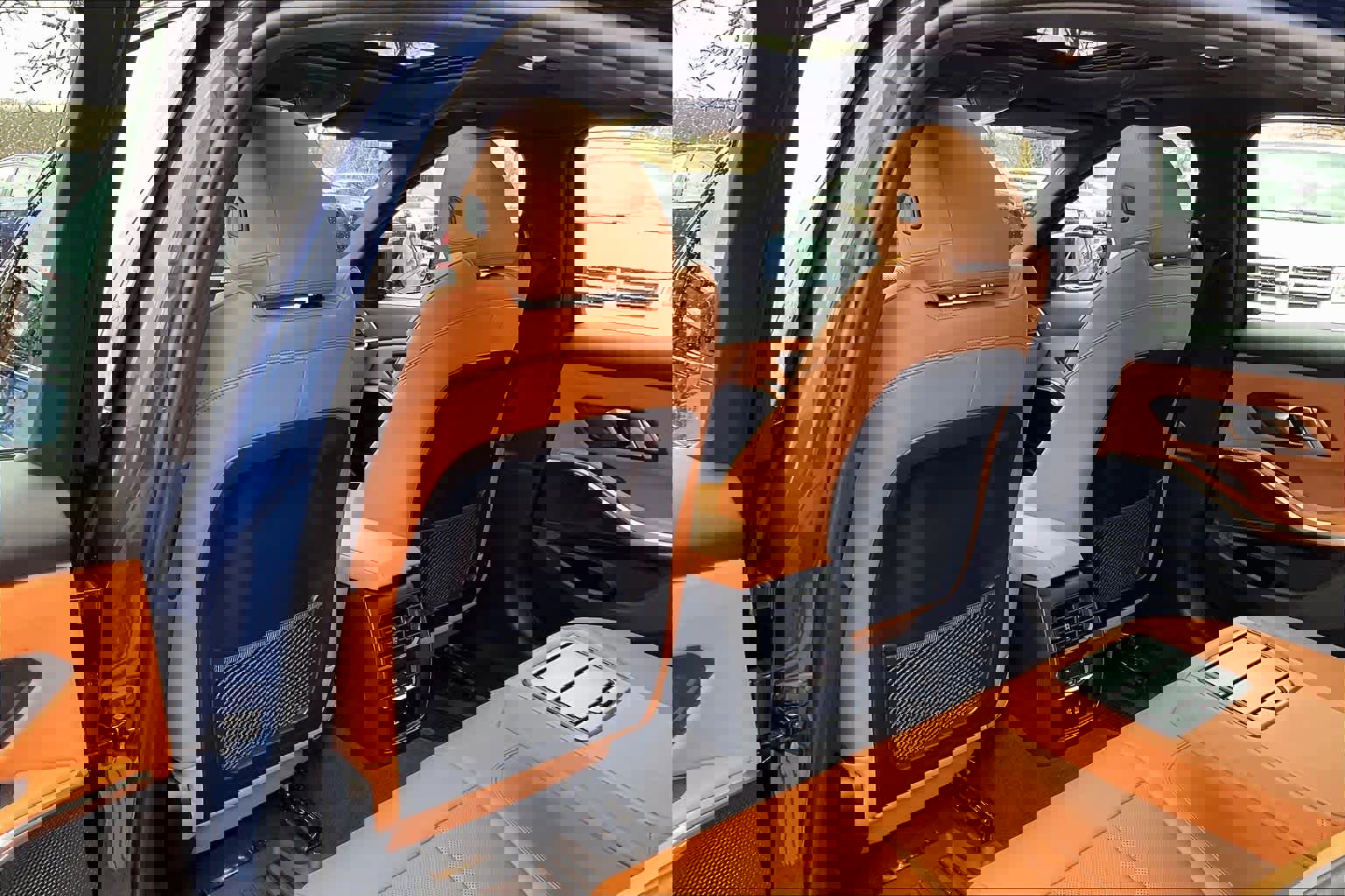 Used 2023 BMW 330i xDrive Sedan w/ Premium Package image 22