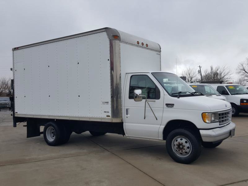 Used 1996 Ford E-350 and Econoline 350 RWD image 5