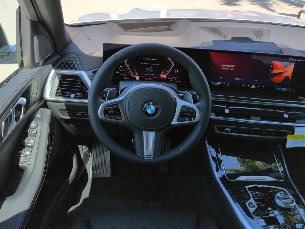 New 2026 BMW X5 xDrive40i w/ Executive Package AWD/4WD image 16