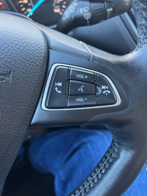 Used 2019 Ford Escape Titanium image 17