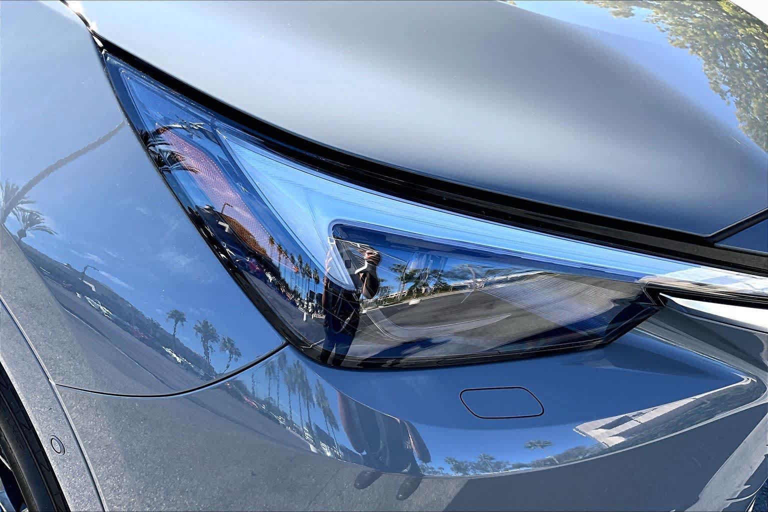 New 2026 Lexus TX 500h AWD w/ Technology Package image 21