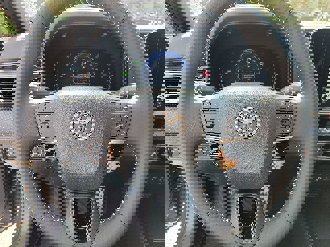 New 2026 Toyota Camry SE image 19