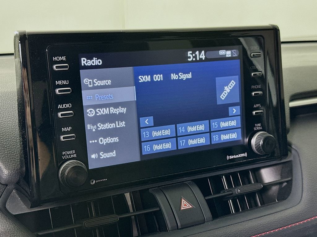 Used 2022 Toyota RAV4 SE w/ Weather & Moonroof Package image 28