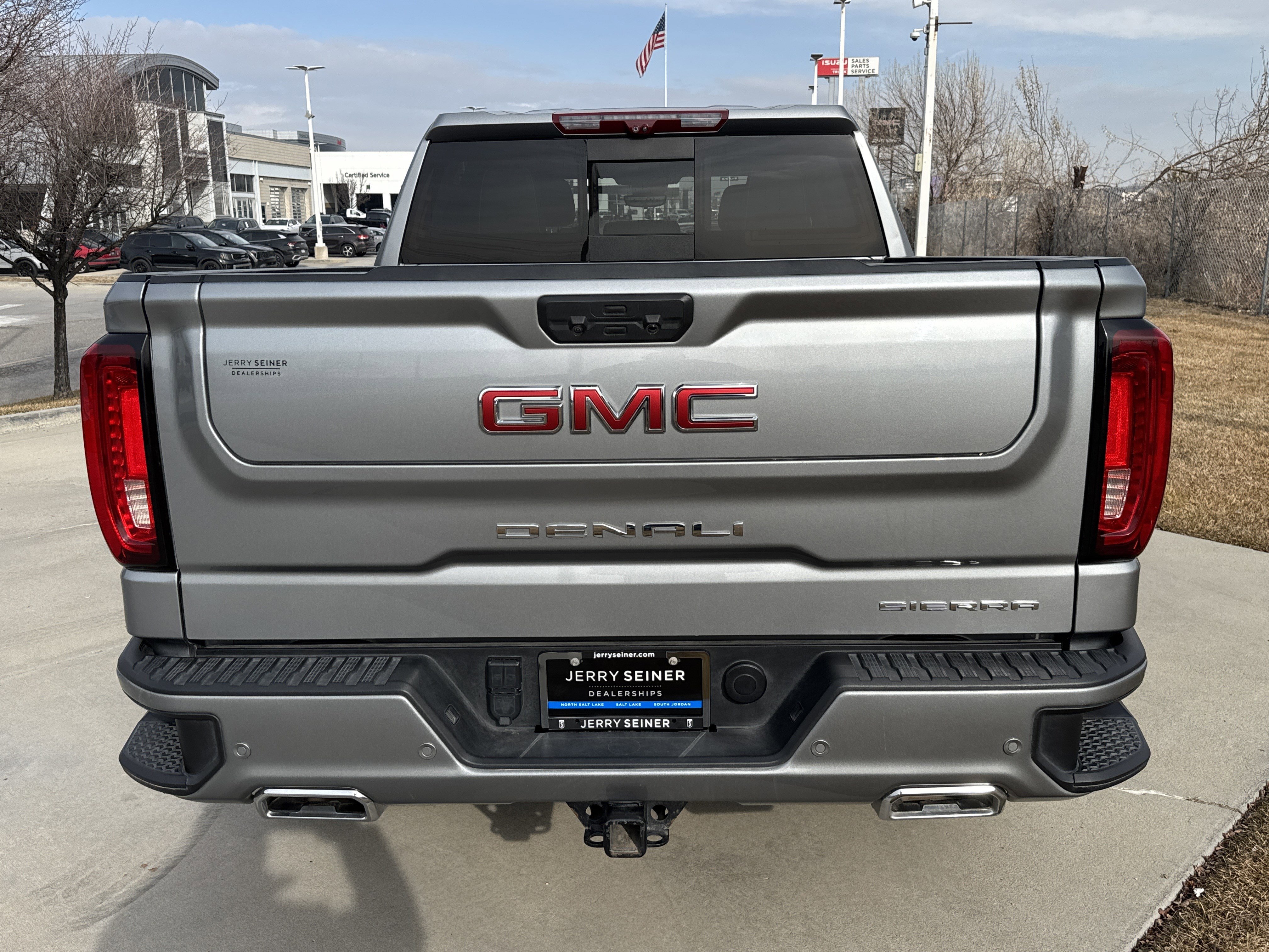 Used 2023 GMC Sierra 1500 Denali w/ Technology Package image 4
