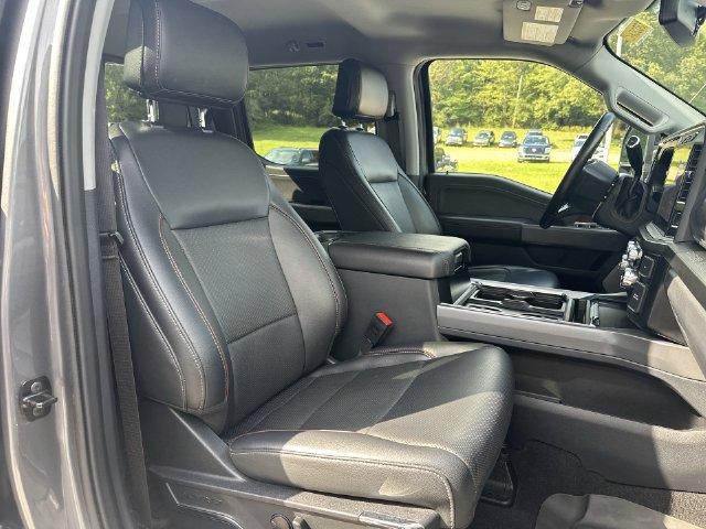 Used 2024 Ford F450 Lariat AWD/4WD image 34
