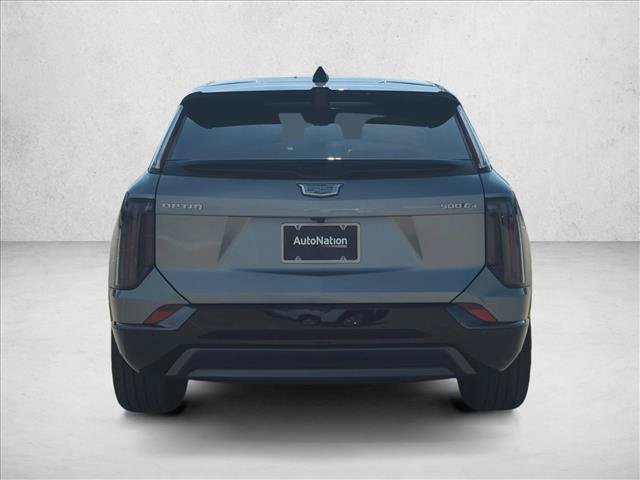 New 2026 Cadillac Optiq Sport 2 w/ LPO, Floor Liner Package AWD/4WD image 8