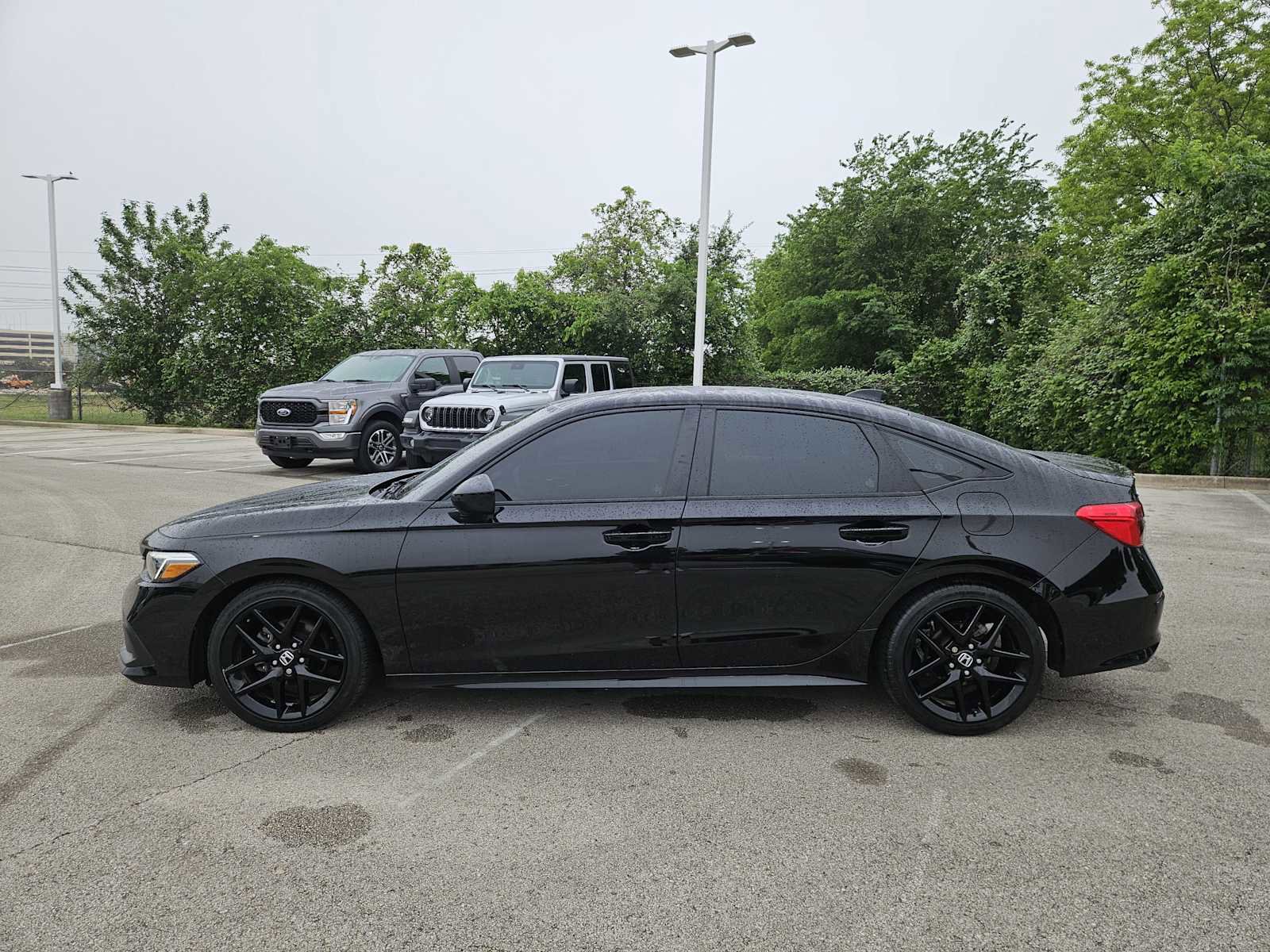 Used 2024 Honda Civic Sport image 4