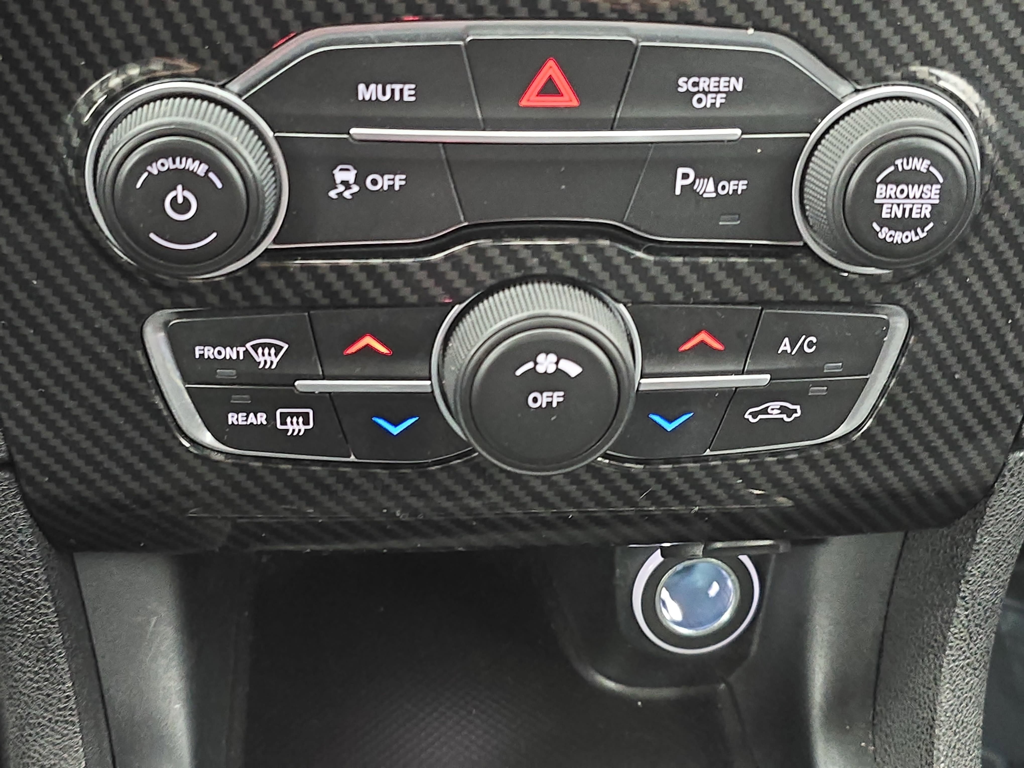 Used 2023 Dodge Charger SXT RWD image 22
