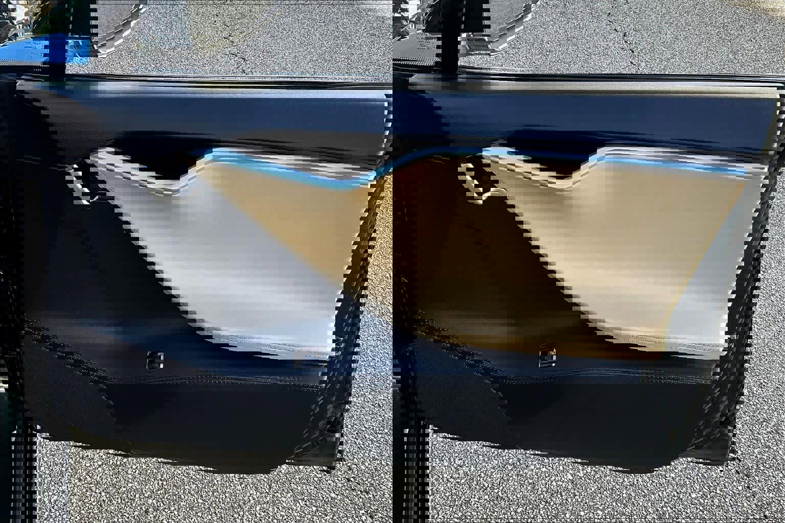 Used 2013 Tesla Model S Performance image 21