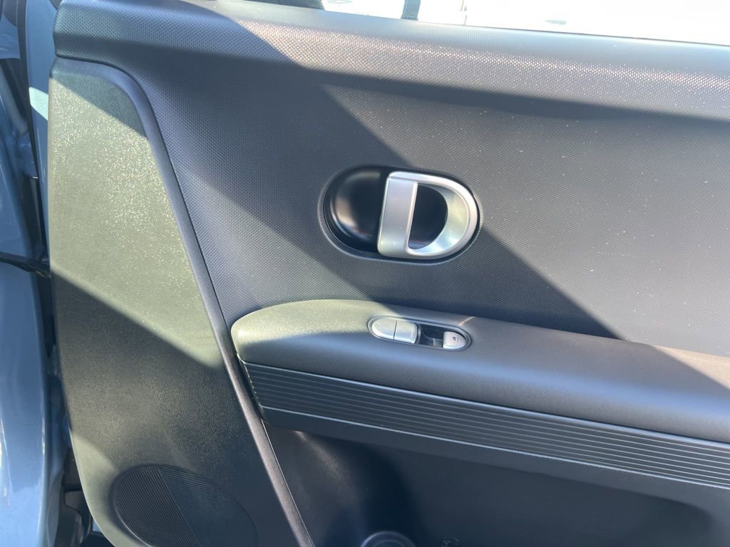 Used 2024 Hyundai Ioniq 5 SEL image 32