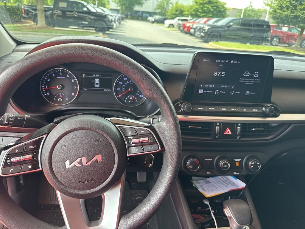 Used 2022 Kia Forte LXS FWD image 12