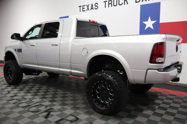 Used 2018 RAM 2500 Laramie w/ Sport Appearance Group AWD/4WD image 5