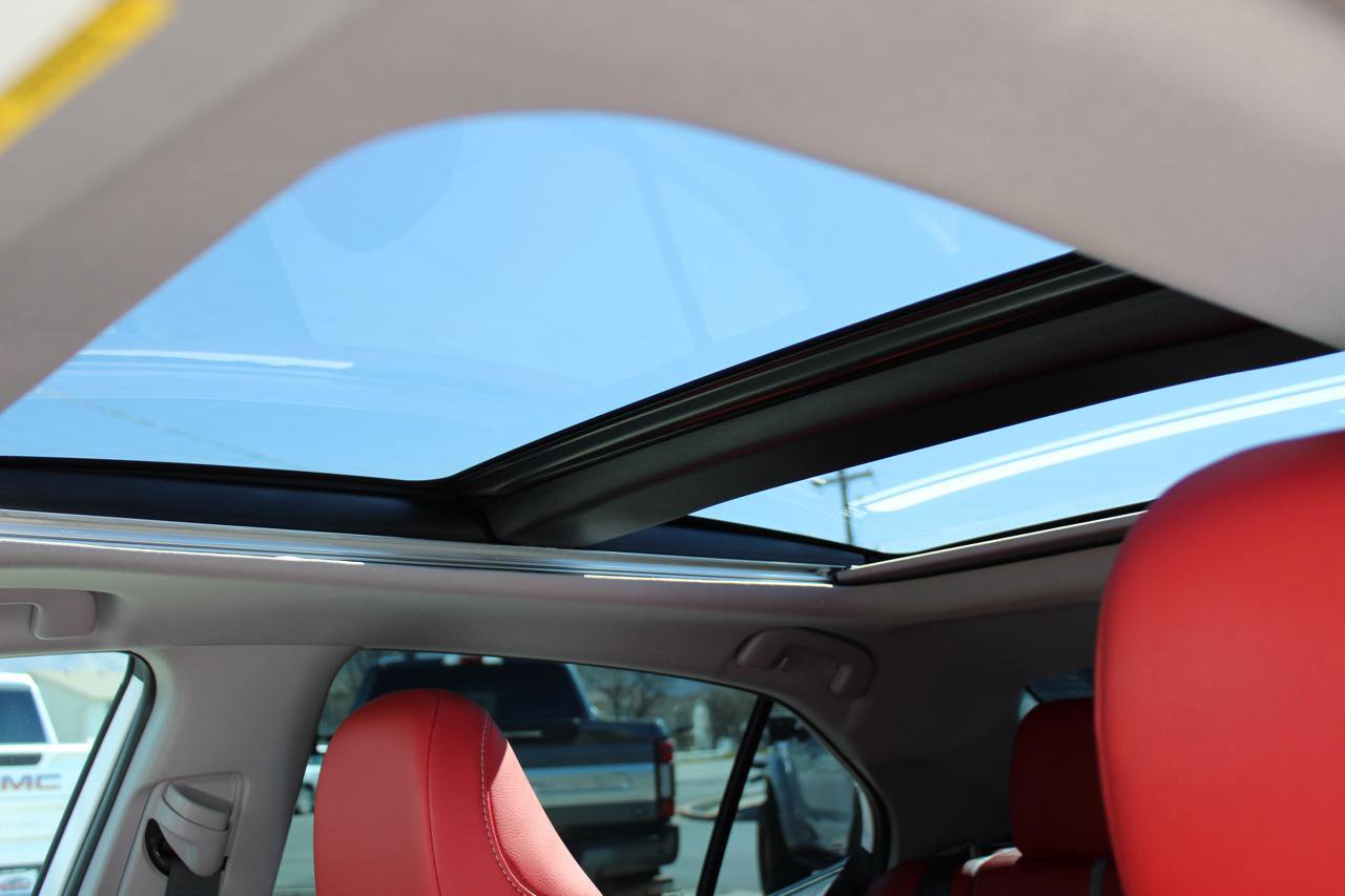 Used 2023 Toyota Camry XSE FWD image 57