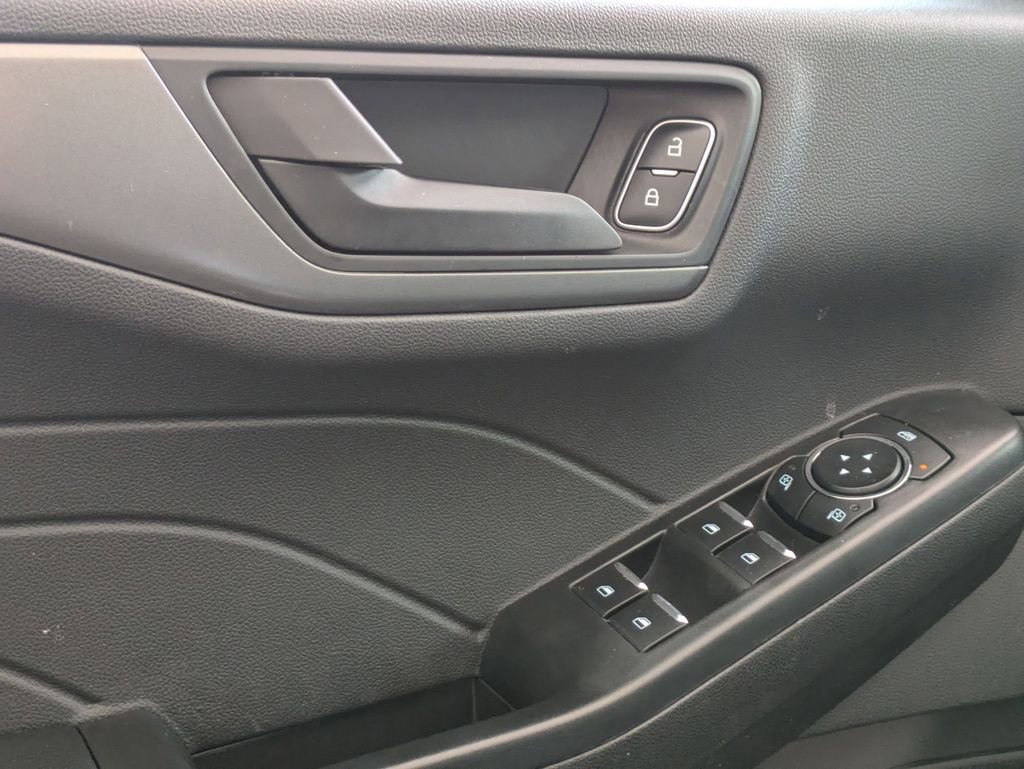 Used 2025 Ford Escape Active image 13