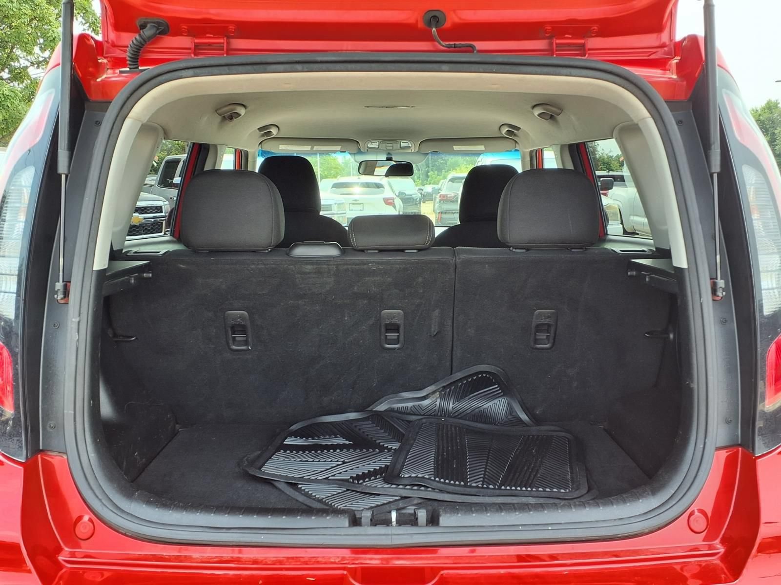 Used 2018 Kia Soul + FWD image 10